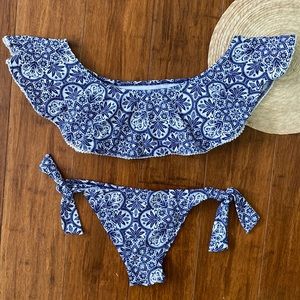 🦋Gorgeous bikini set S top M bottoms